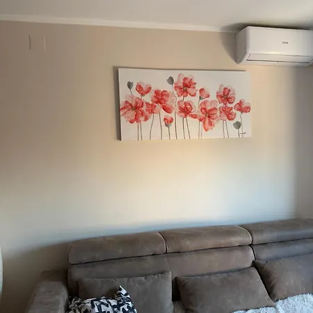 Kutak Mira Lägenhet